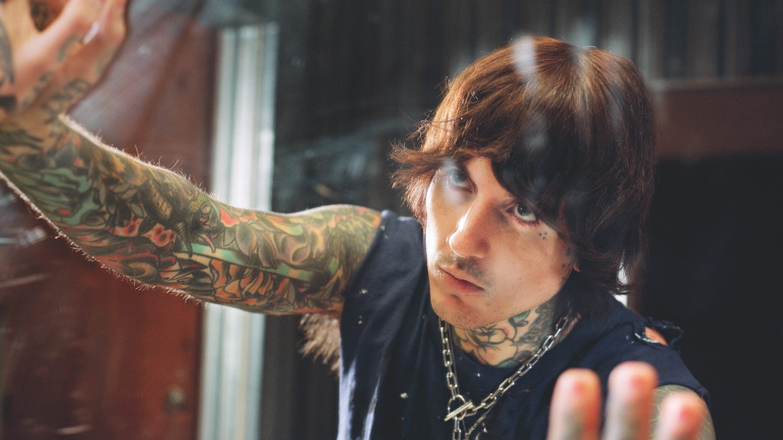 Oliver Sykes picture