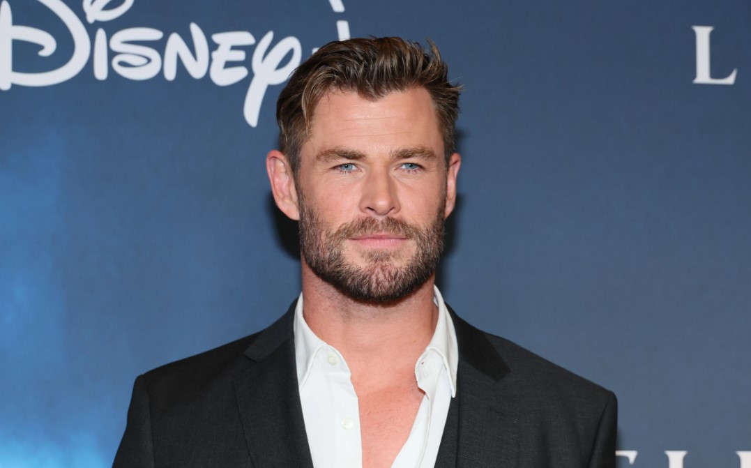 Chris Hemsworth Phone Number, Email ID, Address, Fanmail, Tiktok and More