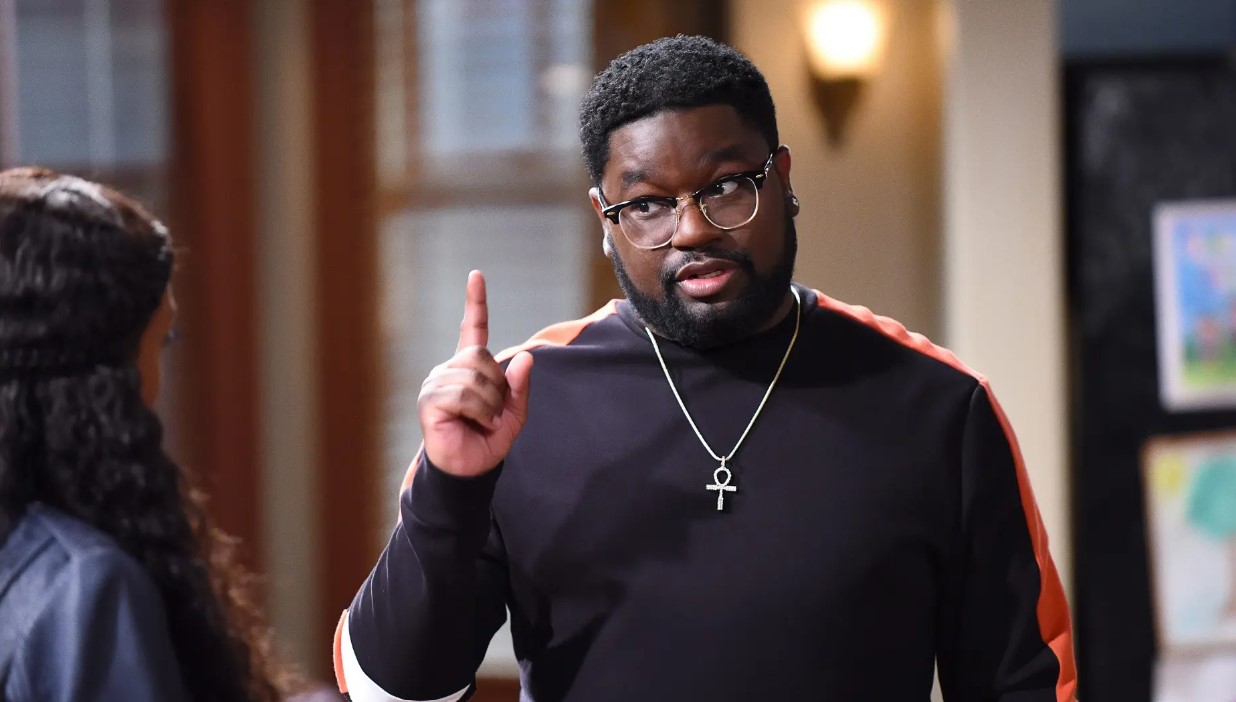Lil Rel Howery Phone Number