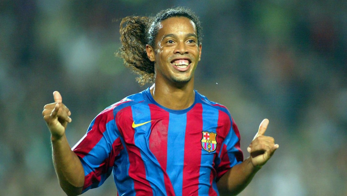 Ronaldinho fan mail address
